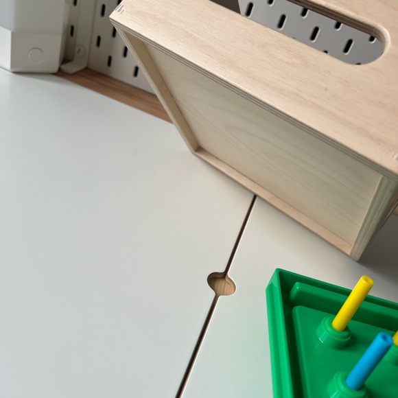 Lovevery Match & Tap Hammer Box - Picture 9 of 11